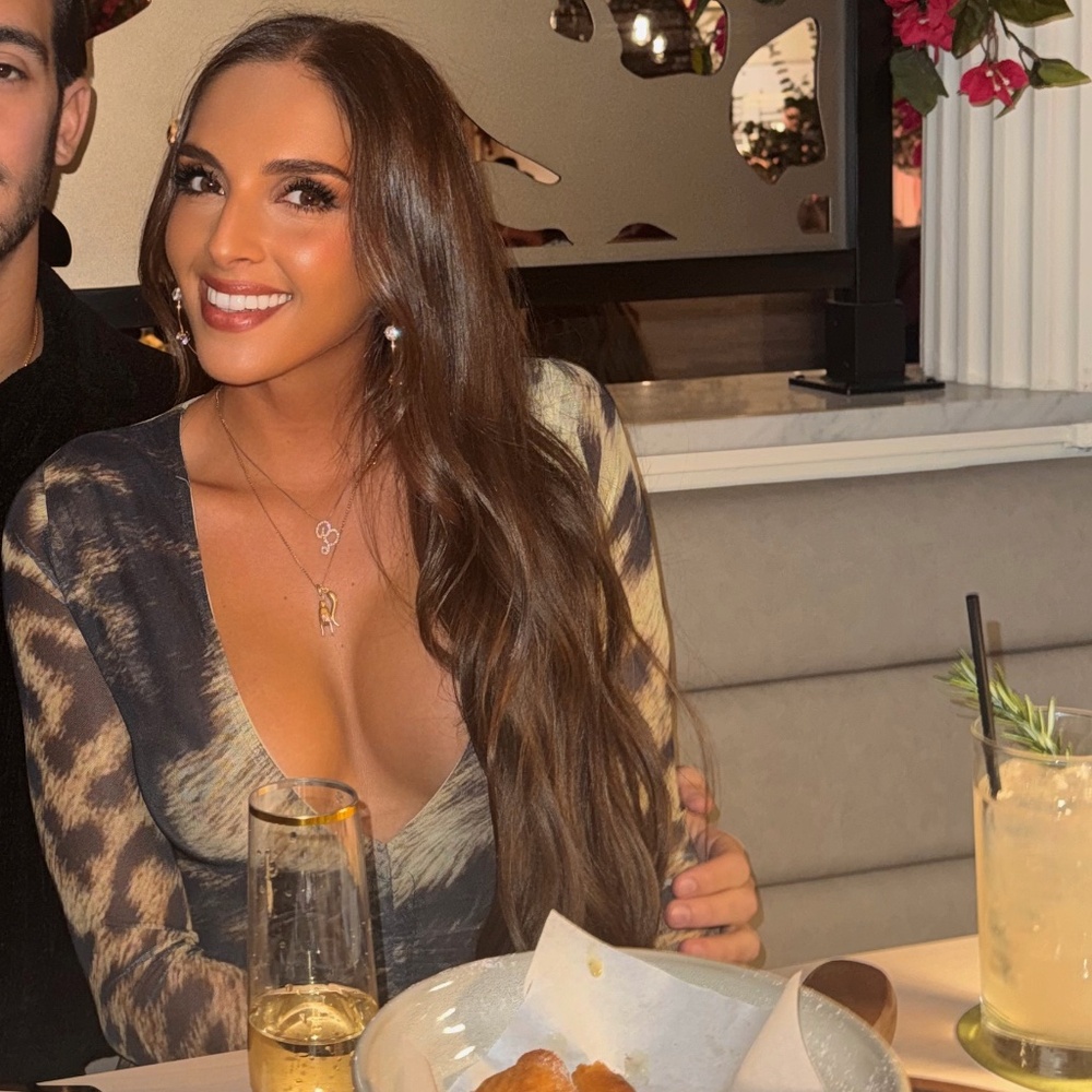 Meet your Posher, Bianca